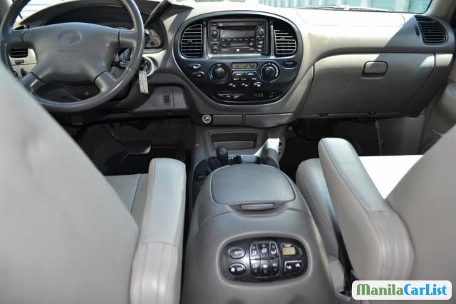 Toyota Sequoia Automatic 2001 - image 5