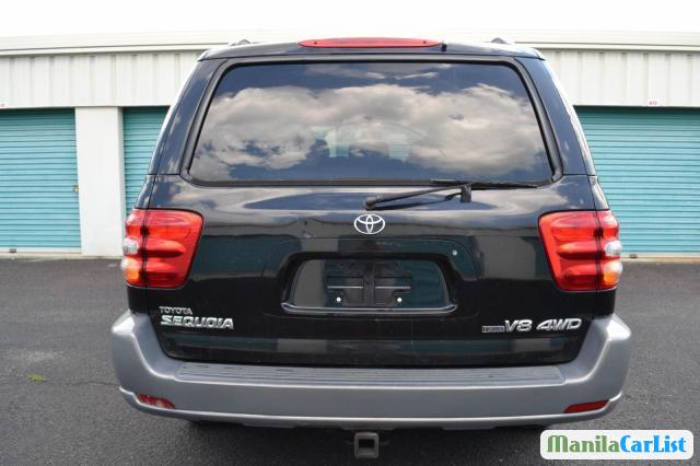 Toyota Sequoia Automatic 2001 - image 8