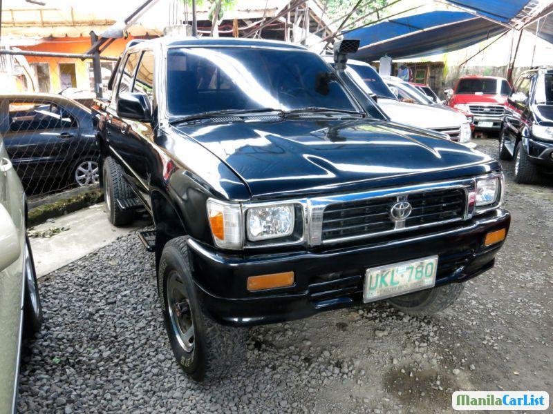 Pictures of Toyota Hilux Manual 1996