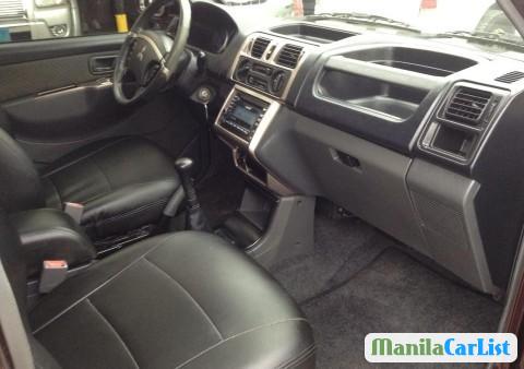 Mitsubishi Adventure Manual 2011 - image 2