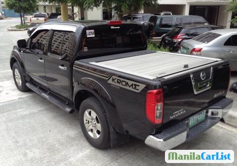 Nissan Navara Automatic 2011 in Metro Manila