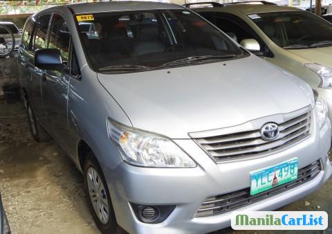 Toyota Innova Manual 2012 in Metro Manila