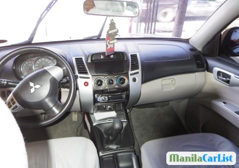 Mitsubishi Montero Sport Manual 2012 - image 7