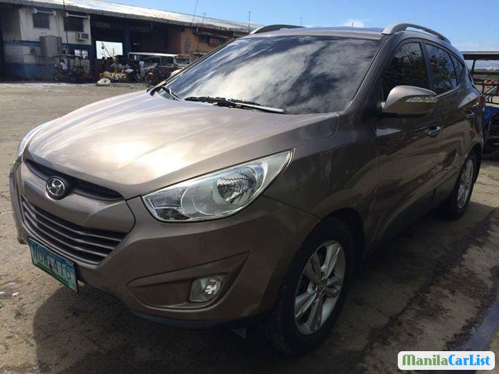 Hyundai Tucson Automatic 2010 - image 9