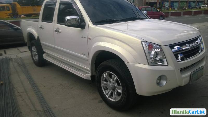 Isuzu D-Max Automatic 2011