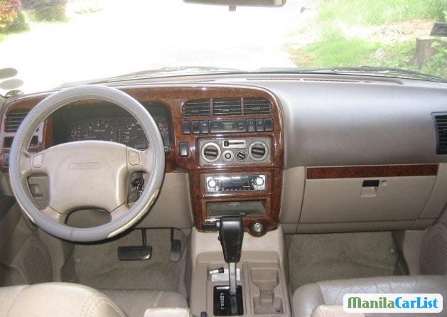 Isuzu Trooper 2002 - image 4
