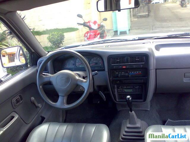 Nissan Frontier Manual 2000