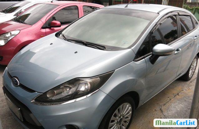 Ford Fiesta Automatic 2011 - image 2