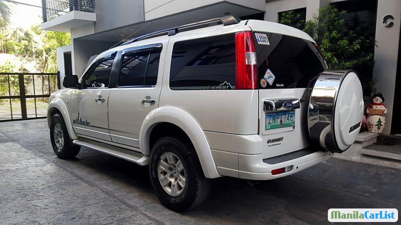 Ford Everest Automatic - image 6