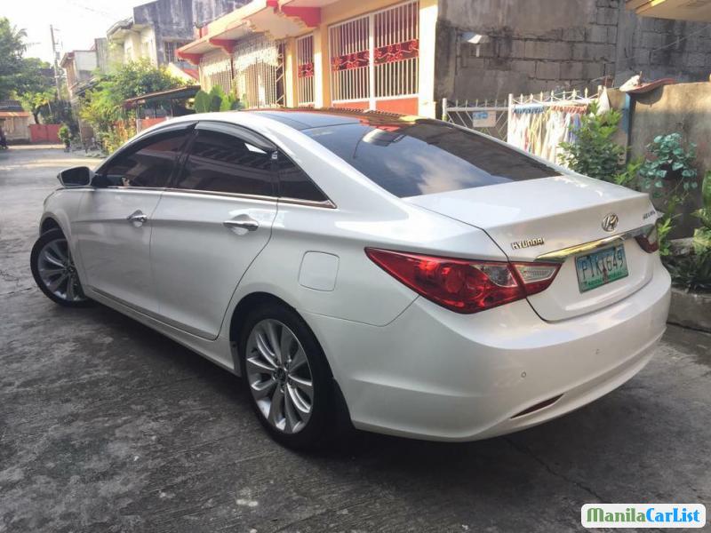 Hyundai Sonata Automatic 2013 - image 2