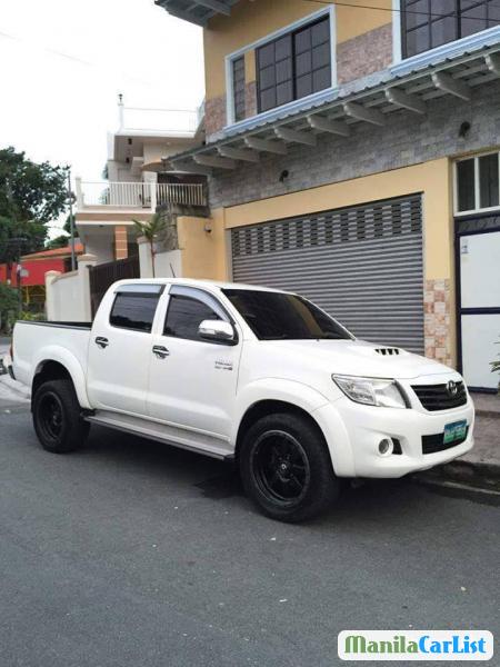 Toyota Hilux Manual 2015
