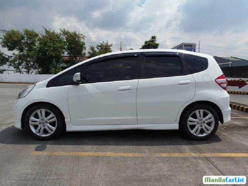 Honda Jazz Automatic 2015 in Metro Manila