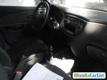 Kia Rio Manual 2010 - image 3