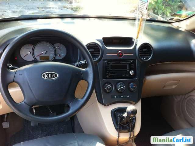 Kia Carens Manual 2007 in Metro Manila