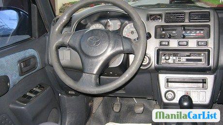 Toyota RAV4 Manual 2000