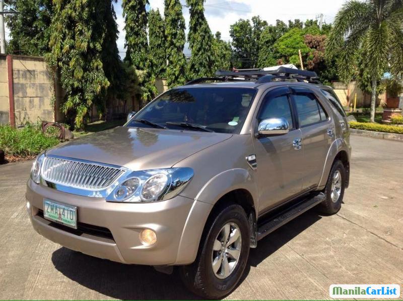 Picture of Toyota Fortuner Automatic 2007