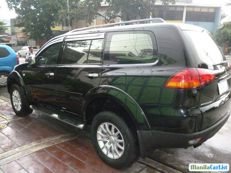 Picture of Mitsubishi Montero Sport Automatic 2010