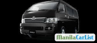 Toyota Granvia Semi-Automatic
