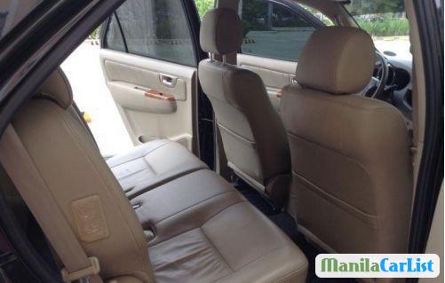 Toyota Fortuner Automatic 2010 - image 9