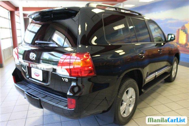 Toyota Land Cruiser Automatic 2015