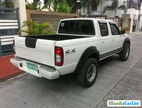 Nissan Frontier Manual 2004
