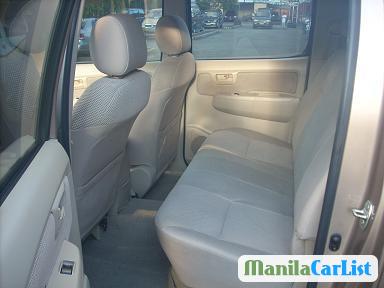 Toyota Hilux Automatic 2006 - image 4