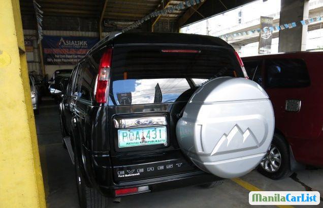 Ford Everest 2011