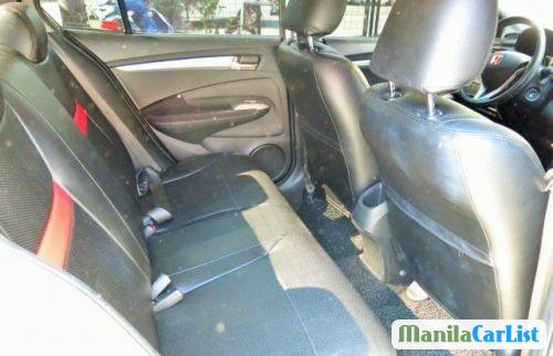 Honda City Automatic 2010 - image 4