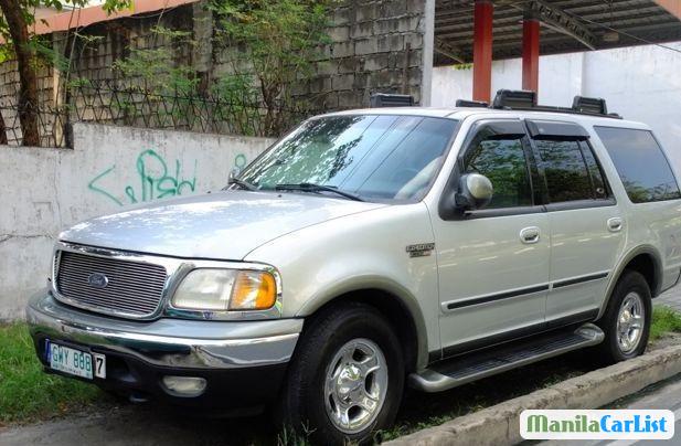 Pictures of Ford Expedition 2000