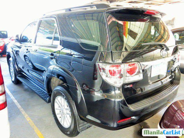 Toyota Fortuner Automatic 2012 in Metro Manila