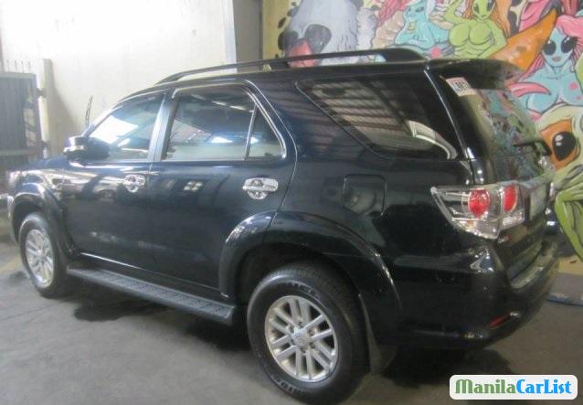 Toyota Fortuner 2012
