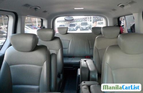 Hyundai Starex Automatic 2012 - image 3