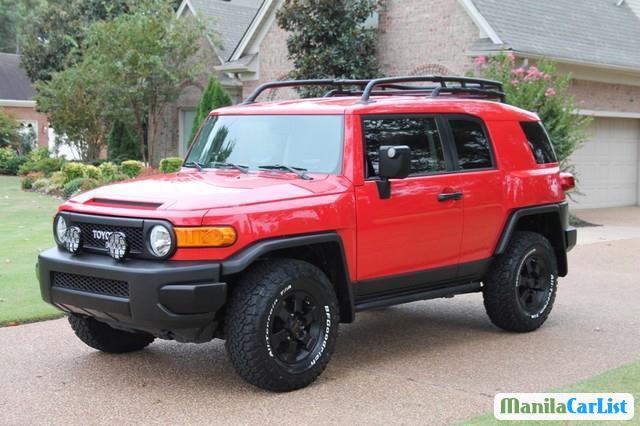 Pictures of Toyota FJ Cruiser Automatic 2012