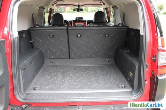 Toyota FJ Cruiser Automatic 2012 - image 5