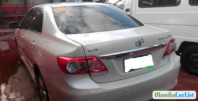 Toyota Corolla 2011 - image 3