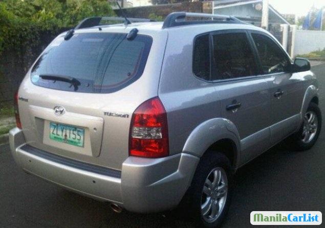 Hyundai Tucson Automatic 2008 - image 2