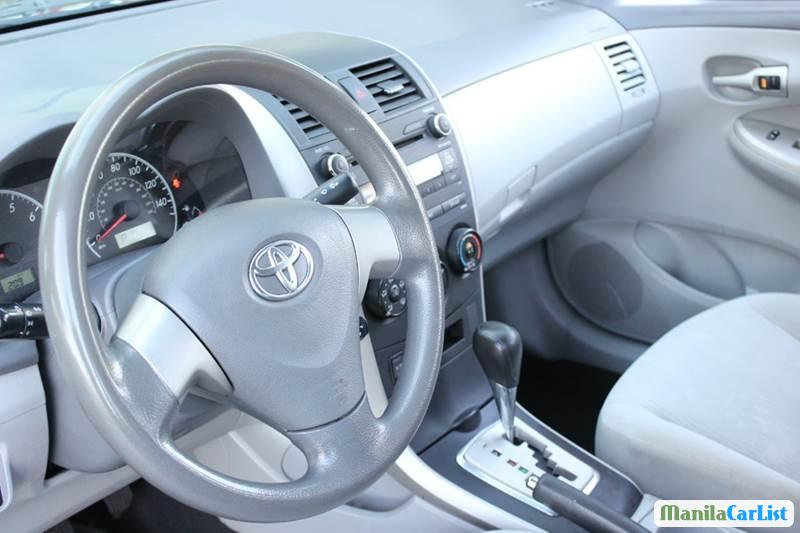 Toyota Corolla Automatic 2010 - image 3