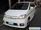 Nissan Serena 2000