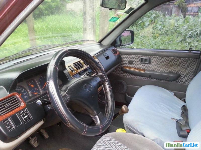 Toyota Revo Manual 2002 - image 4