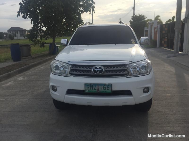 Toyota Fortuner D4D Automatic 2009 - image 1