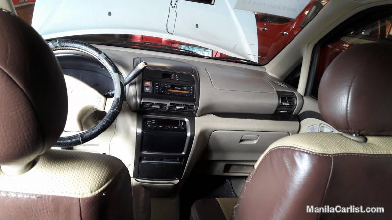 Nissan Serena Automatic 2004 - image 4