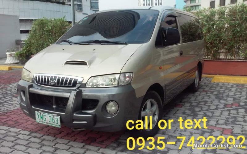 Pictures of Hyundai Starex Automatic 2004