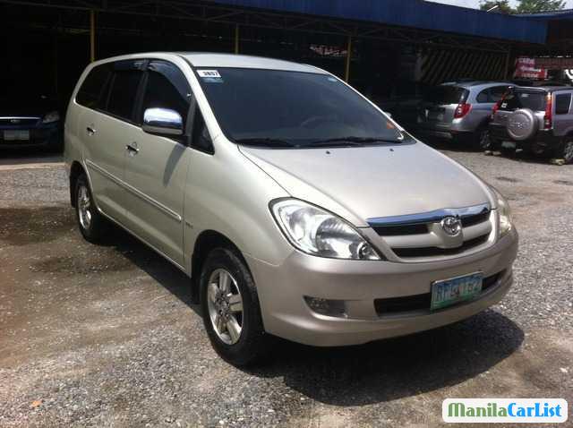 Pictures of Toyota Innova Automatic 2007