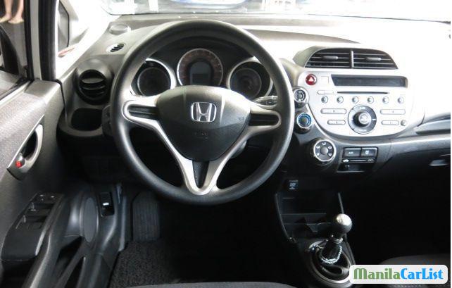 Honda Jazz Manual 2010 - image 2