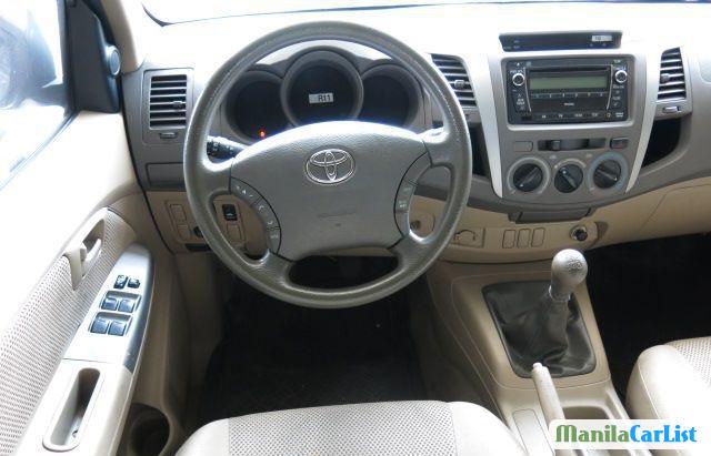 Toyota Hilux Manual 2009