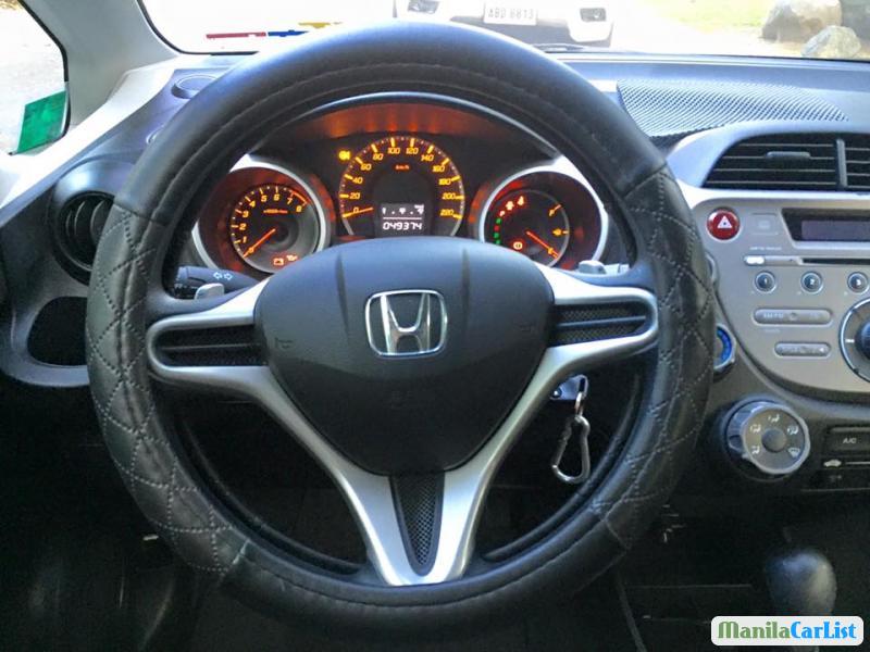 Picture of Honda Jazz Automatic 2010