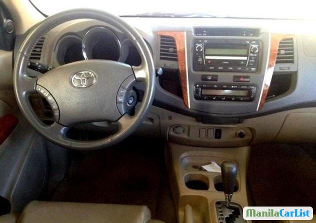 Toyota Fortuner 2009