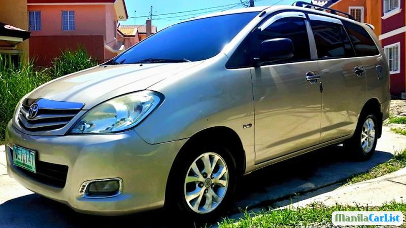 Picture of Toyota Innova Automatic 2015