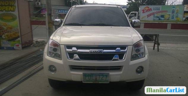 Pictures of Isuzu D-Max Automatic 2011